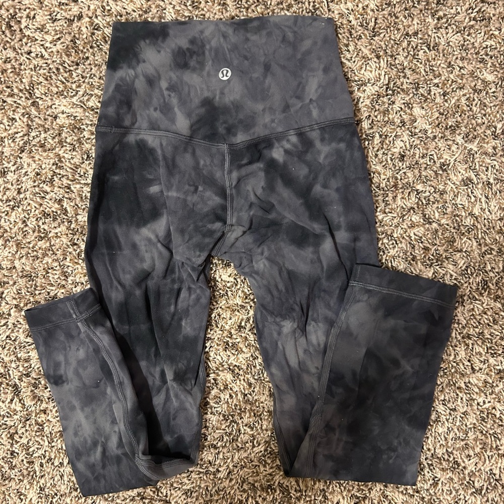 Lululemon Charcoal Tie-Dye Cropped Leggings